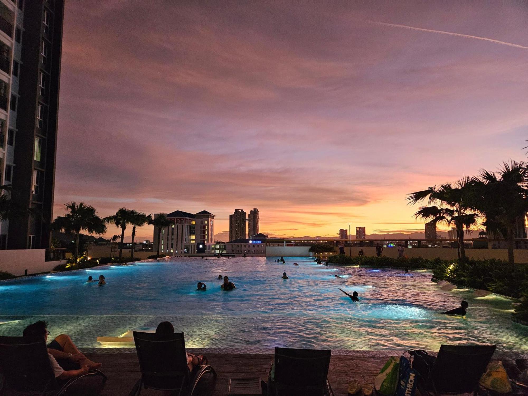 Metropol Serviced Apartment At Bukit Mertajam, Pulau Pinang Exterior foto